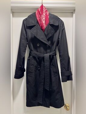 Women’s London Fog Black Double-Breasted Trench Coat with Belt, M